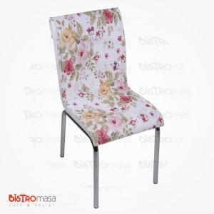 Çiçek bahçesi desenli petli sandalye